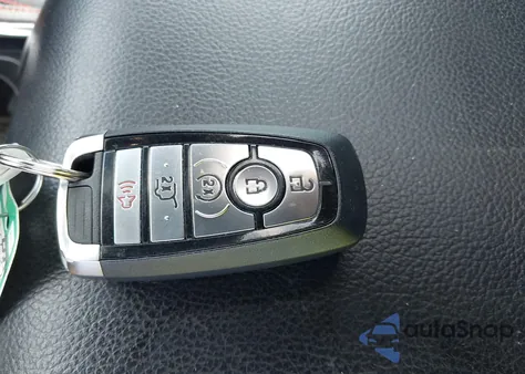 2020 Ford Expedition Limited z USA, uszkodzony, nr VIN 1FMJU1KT2LEA41027